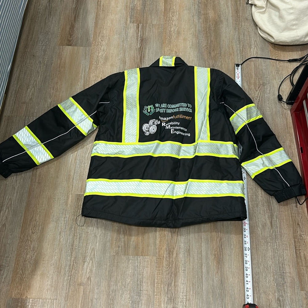 Amazon Prime Waterproof Rain Shell Employee Jacket w Safety Panels